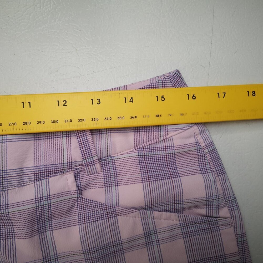 Callaway Ladies Size 8 Pink Purple & Blue Plaid Golf Shorts - Picture 11 of 14